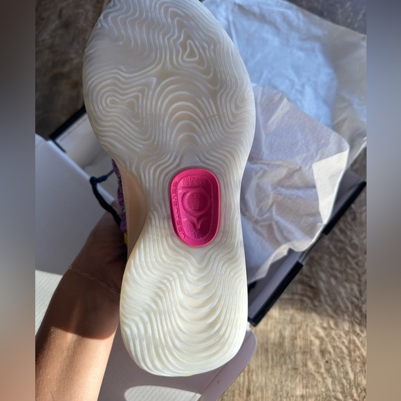 Nike KD 17 laser purple fuchsia Basketball Shoes (size sold out everywhere) - Picture 9 of 9
